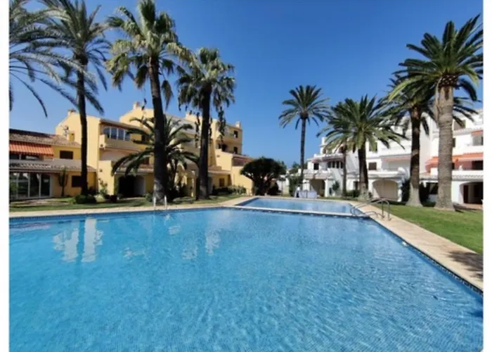 Appartamento Apto. En Urbanizacion Albatros Con Salida A Playa