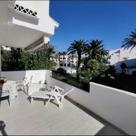 Appartement Apto. En Urbanizacion Albatros Con Salida A Playa