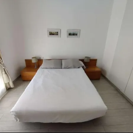 Appartement Apto. En Urbanizacion Albatros Con Salida A Playa