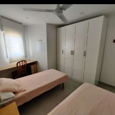 Apto. En Urbanizacion Albatros Con Salida A Playa Appartement *