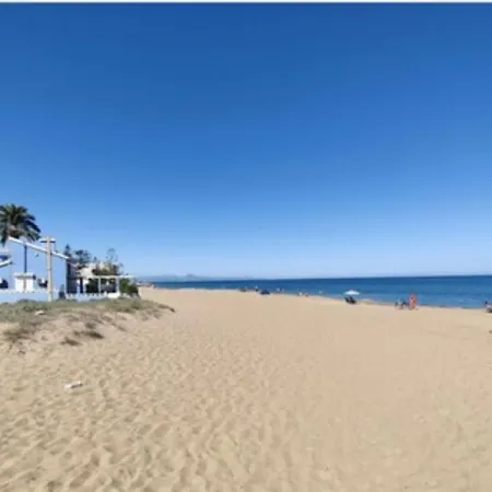 Appartement Apto. En Urbanizacion Albatros Con Salida A Playa