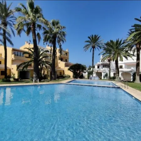 Appartement Apto. En Urbanizacion Albatros Con Salida A Playa