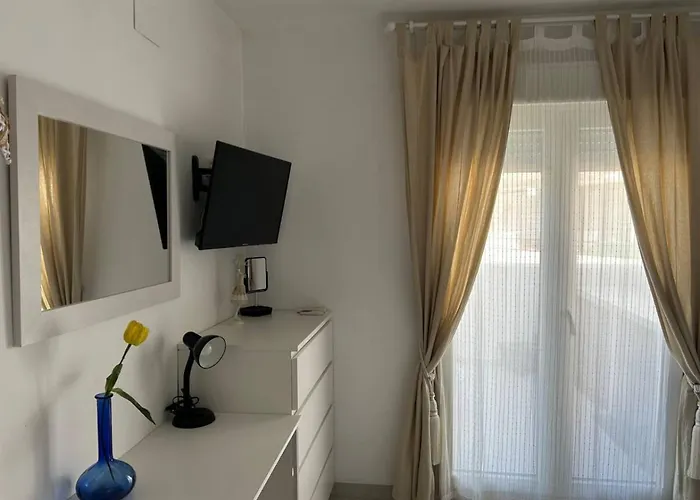 شقة Apto. En Urbanizacion Albatros Con Salida A Playa